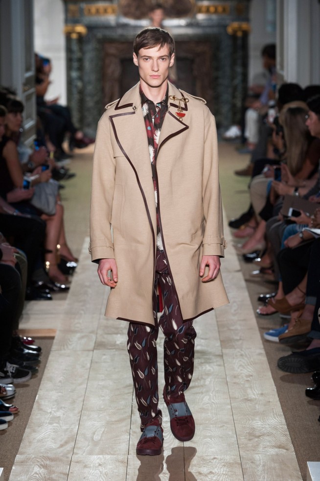 Valentino-verao2015-parismen-6