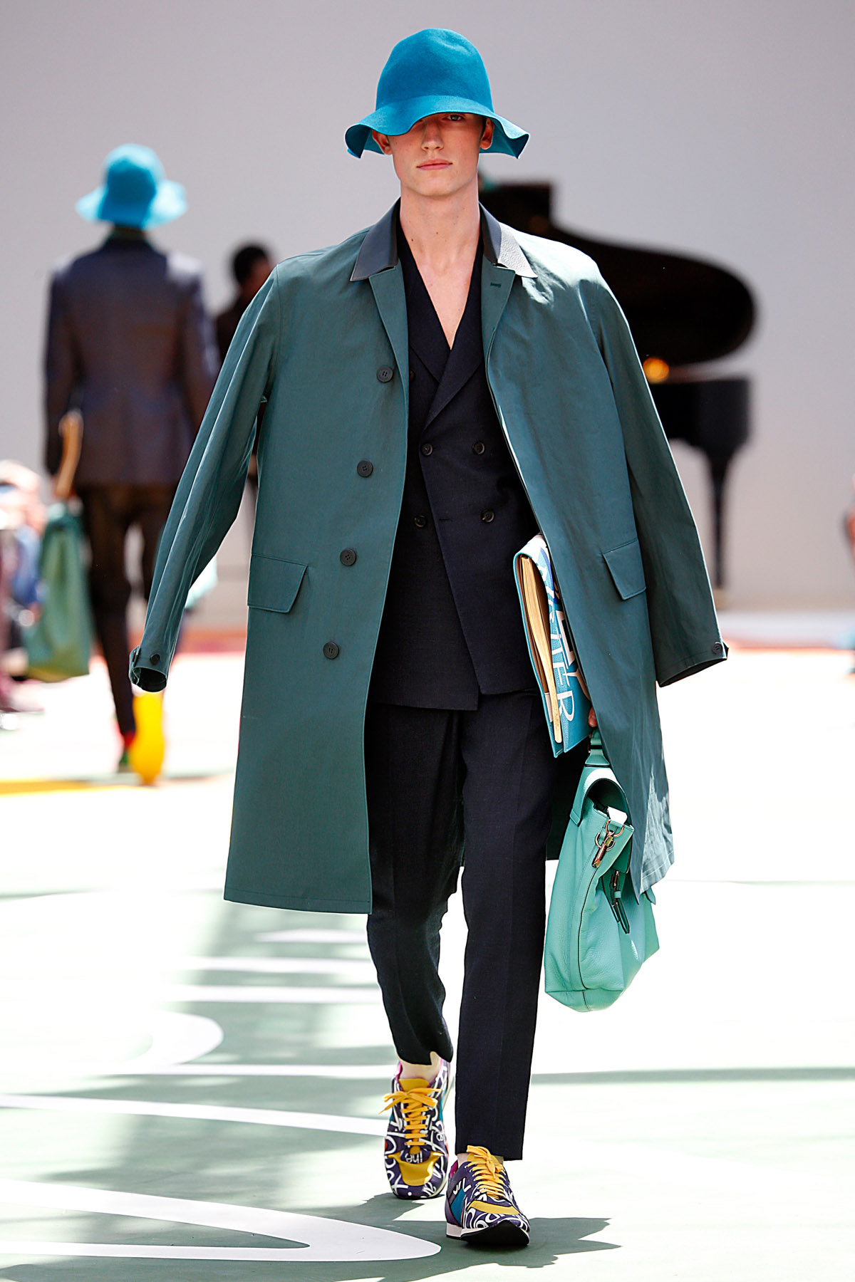 Burberry ProrsumMenswear Spring Summer 2015 London Fashion Week June 2014