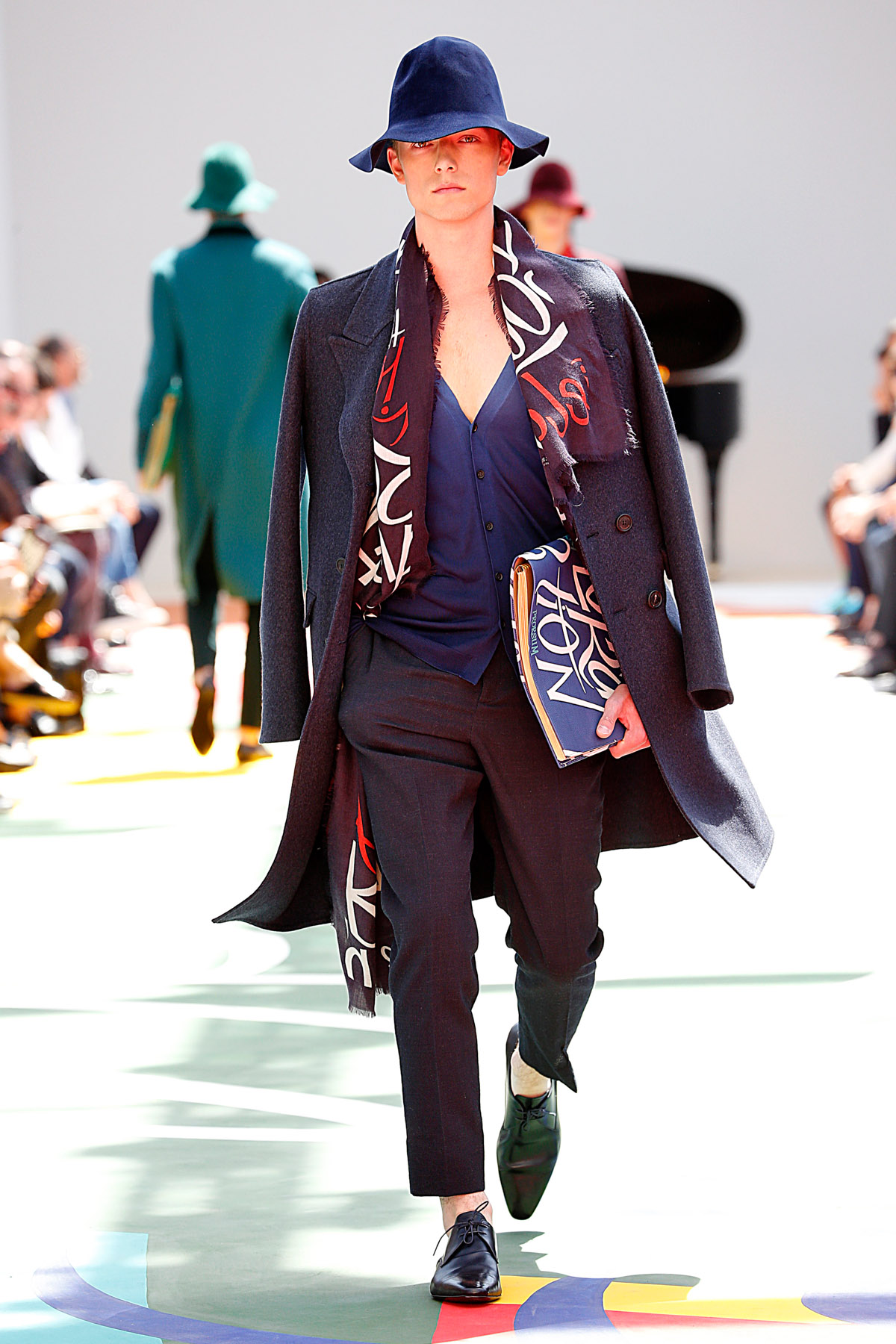 Burberry ProrsumMenswear Spring Summer 2015 London Fashion Week June 2014