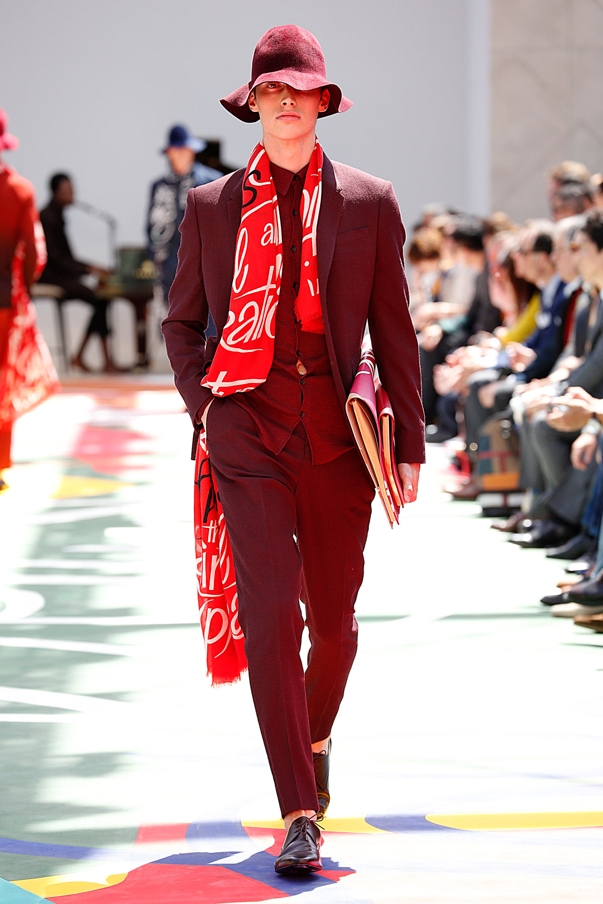 Burberry ProrsumMenswear Spring Summer 2015 London Fashion Week June 2014