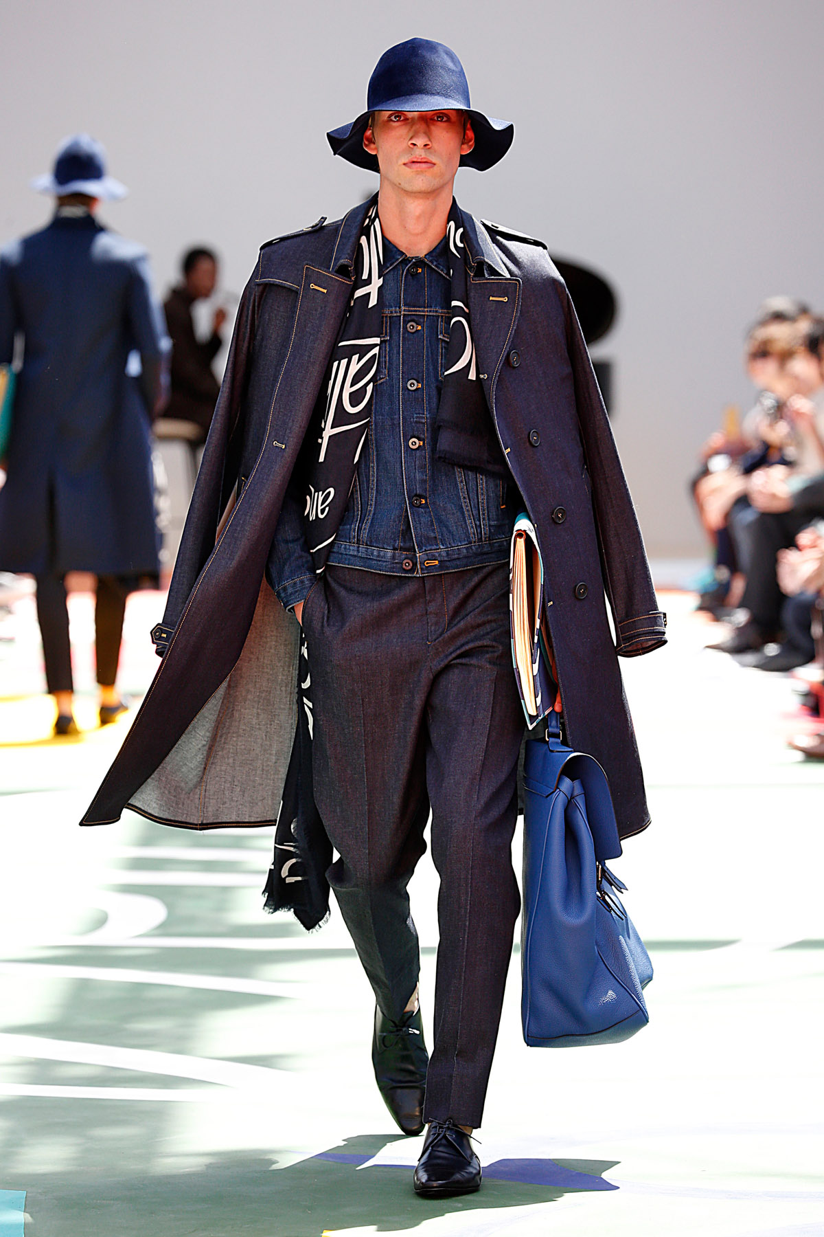 Burberry ProrsumMenswear Spring Summer 2015 London Fashion Week June 2014