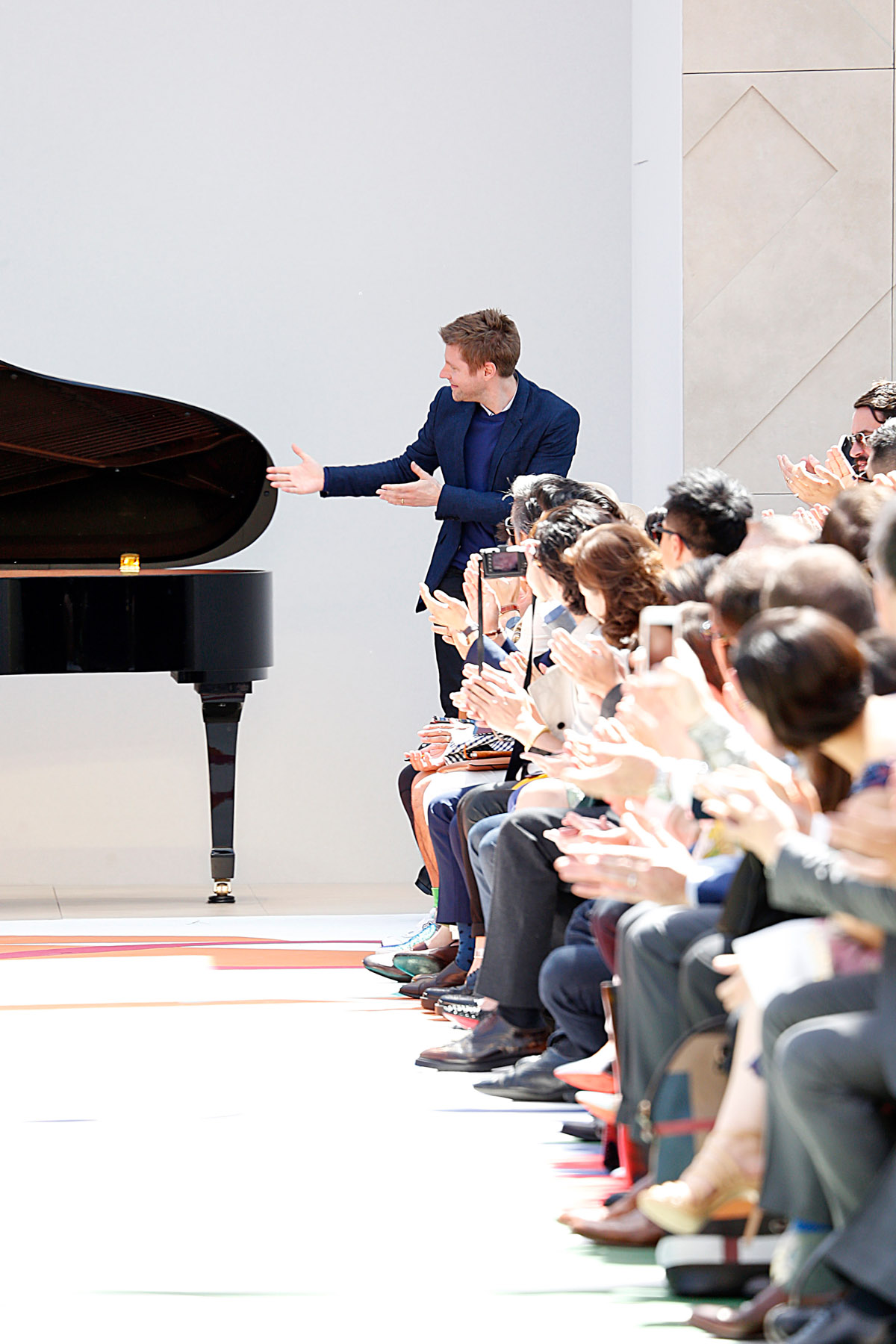 Burberry ProrsumMenswear Spring Summer 2015 London Fashion Week June 2014