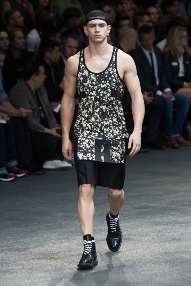 givenchy-verao2015-parismen-14
