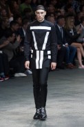 givenchy-verao2015-parismen-26
