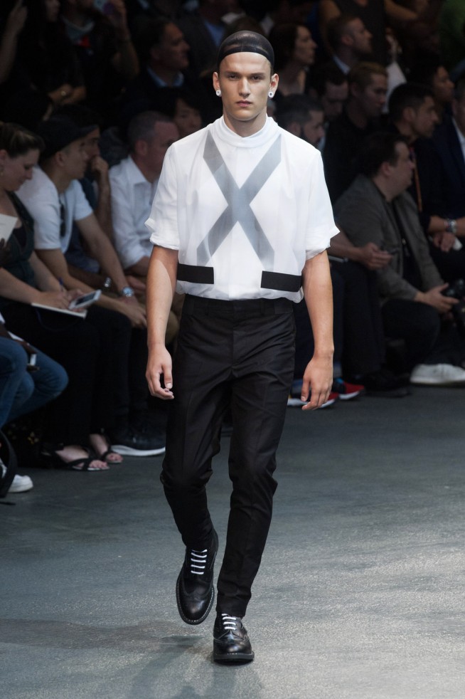 givenchy-verao2015-parismen-29