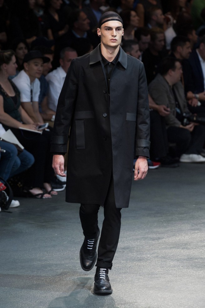 givenchy-verao2015-parismen-32