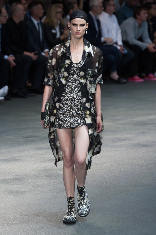 givenchy-verao2015-parismen-43