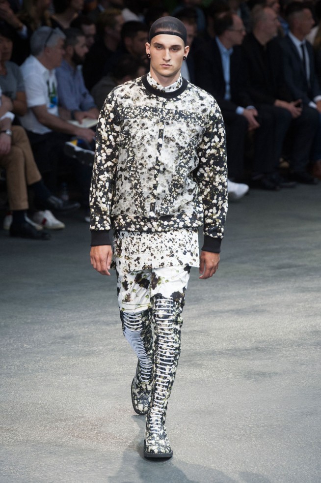 givenchy-verao2015-parismen-45