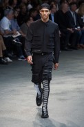 givenchy-verao2015-parismen-51