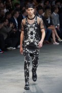givenchy-verao2015-parismen-54