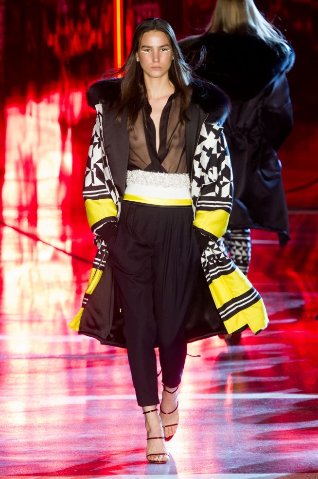 AlexandreVauthier-inverno2015-parishc-4