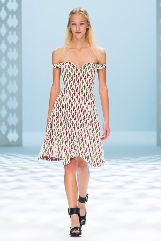 Chalayan-verao2015-paris-16