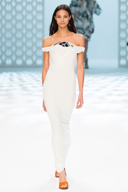 Chalayan-verao2015-paris-37