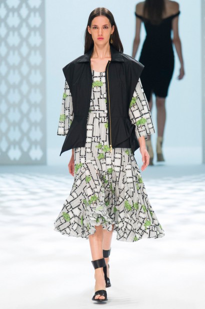 Chalayan-verao2015-paris-40