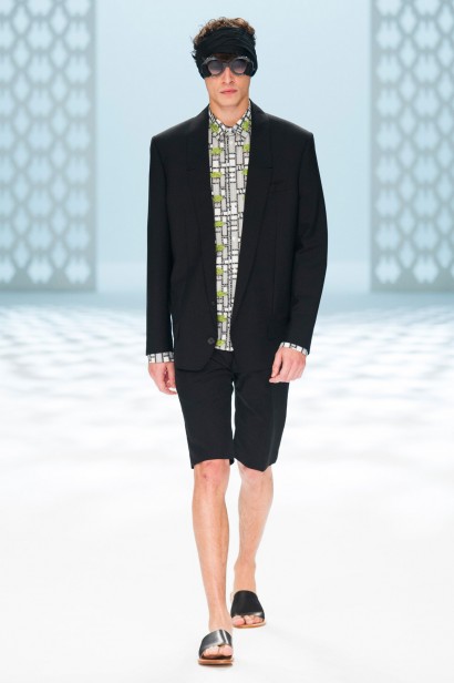 Chalayan-verao2015-paris-44