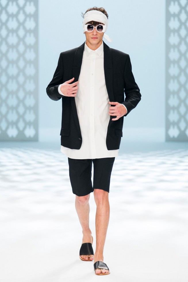 Chalayan-verao2015-paris-7