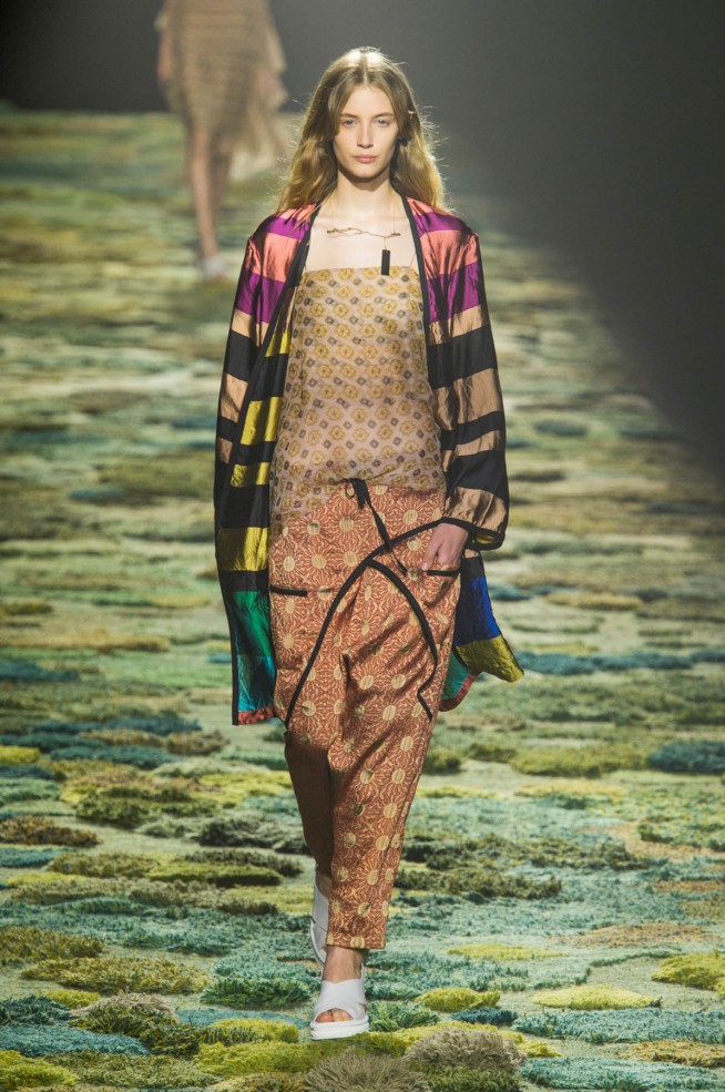 DriesVanNoten-verao2015-paris-2