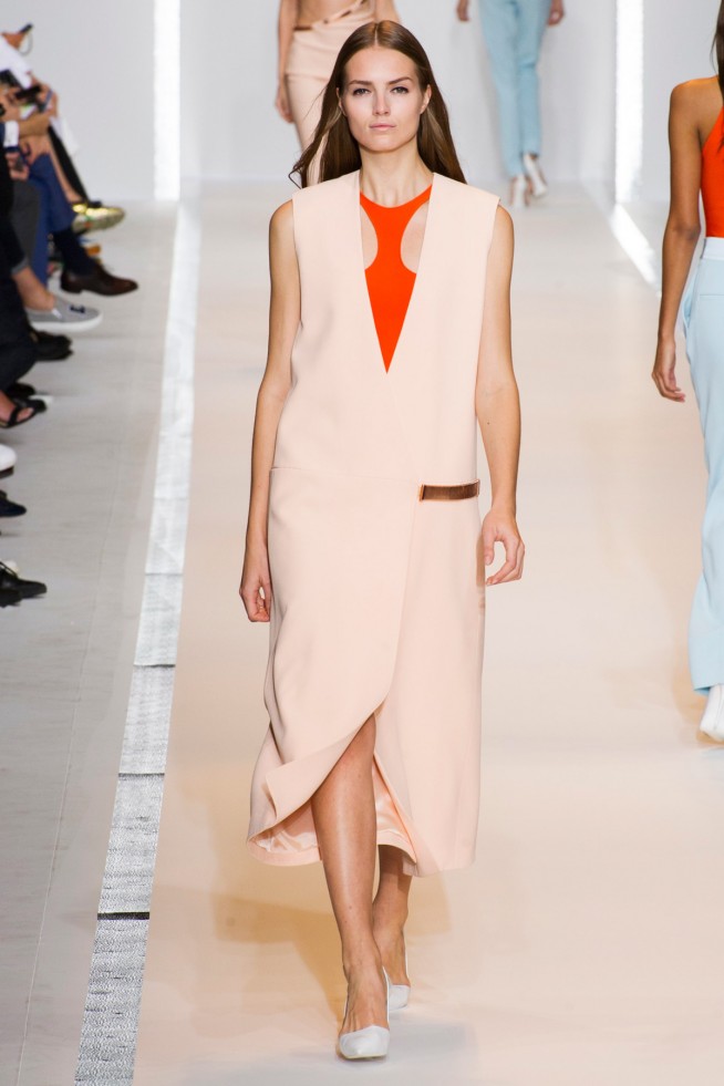 Mugler-verao2015-paris-21