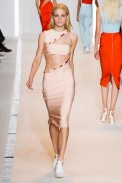 Mugler-verao2015-paris-22