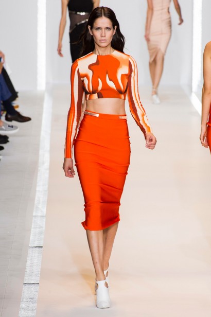 Mugler-verao2015-paris-25