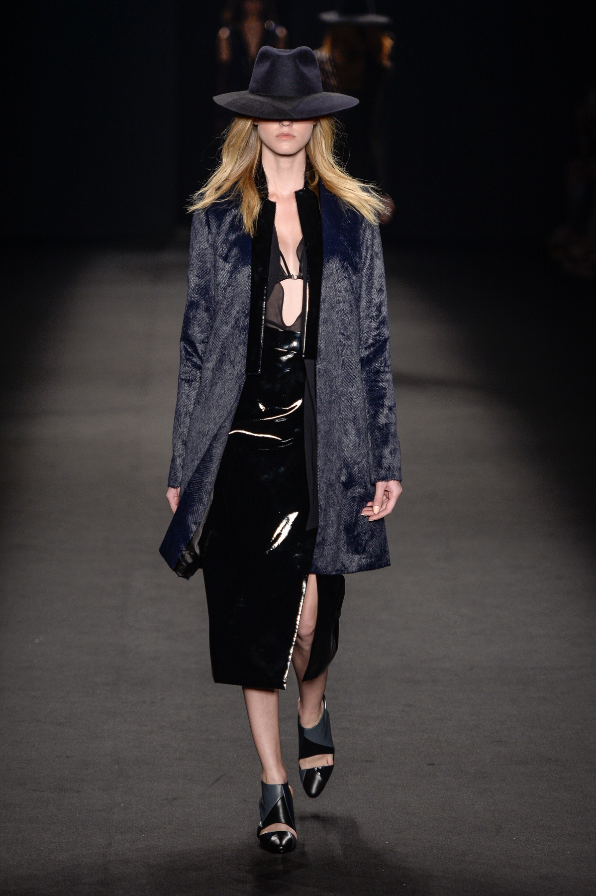 giulianaromanno-spfw-inverno2015-15