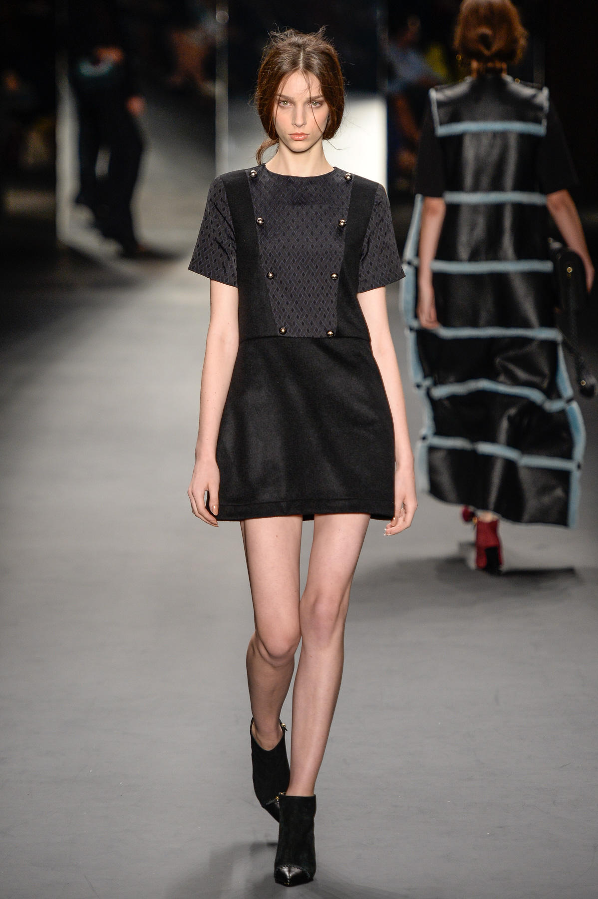 lilly_sarti-spfw-inverno2015-02