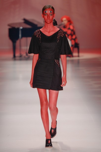 ronaldo_fraga-spfw-inverno2015-01
