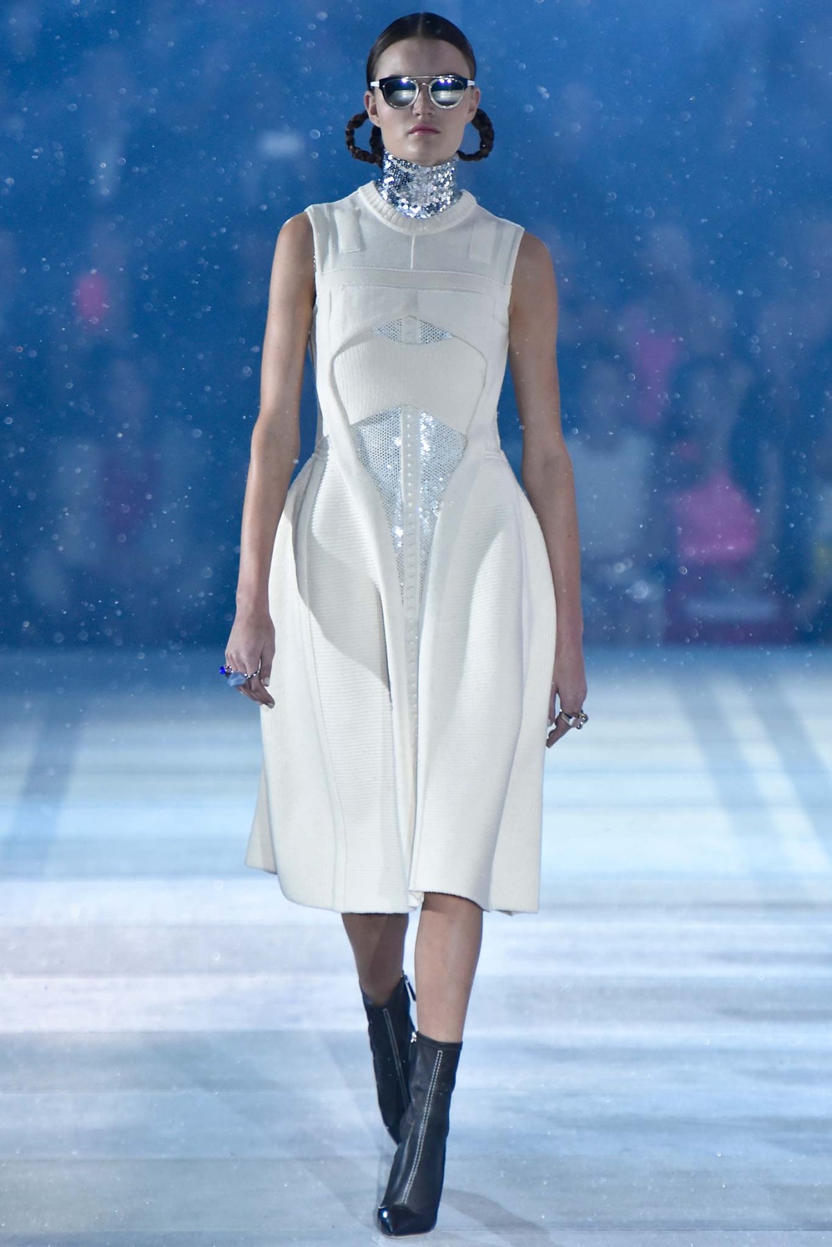 desfile-dior-prefall2015-18