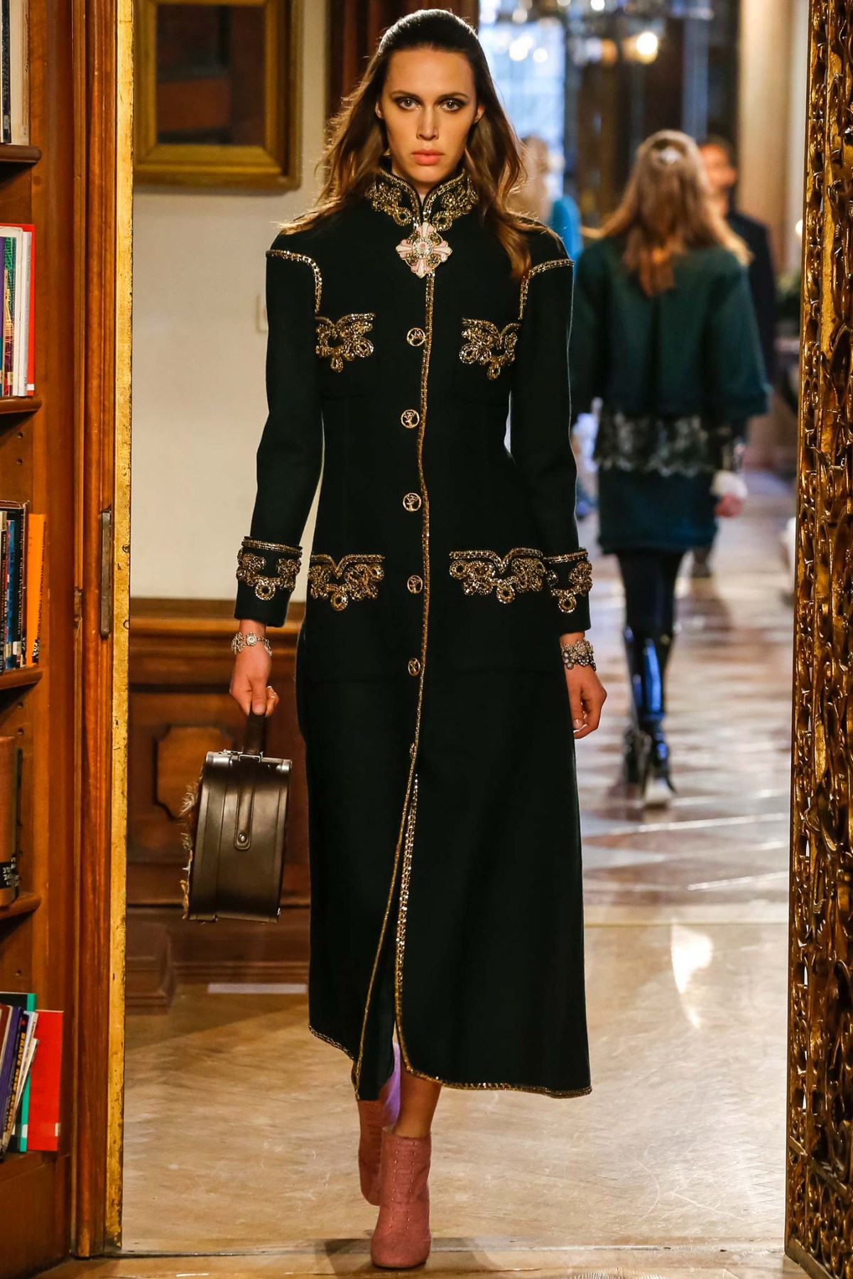 desfile-justcavalli-prefall2015-07