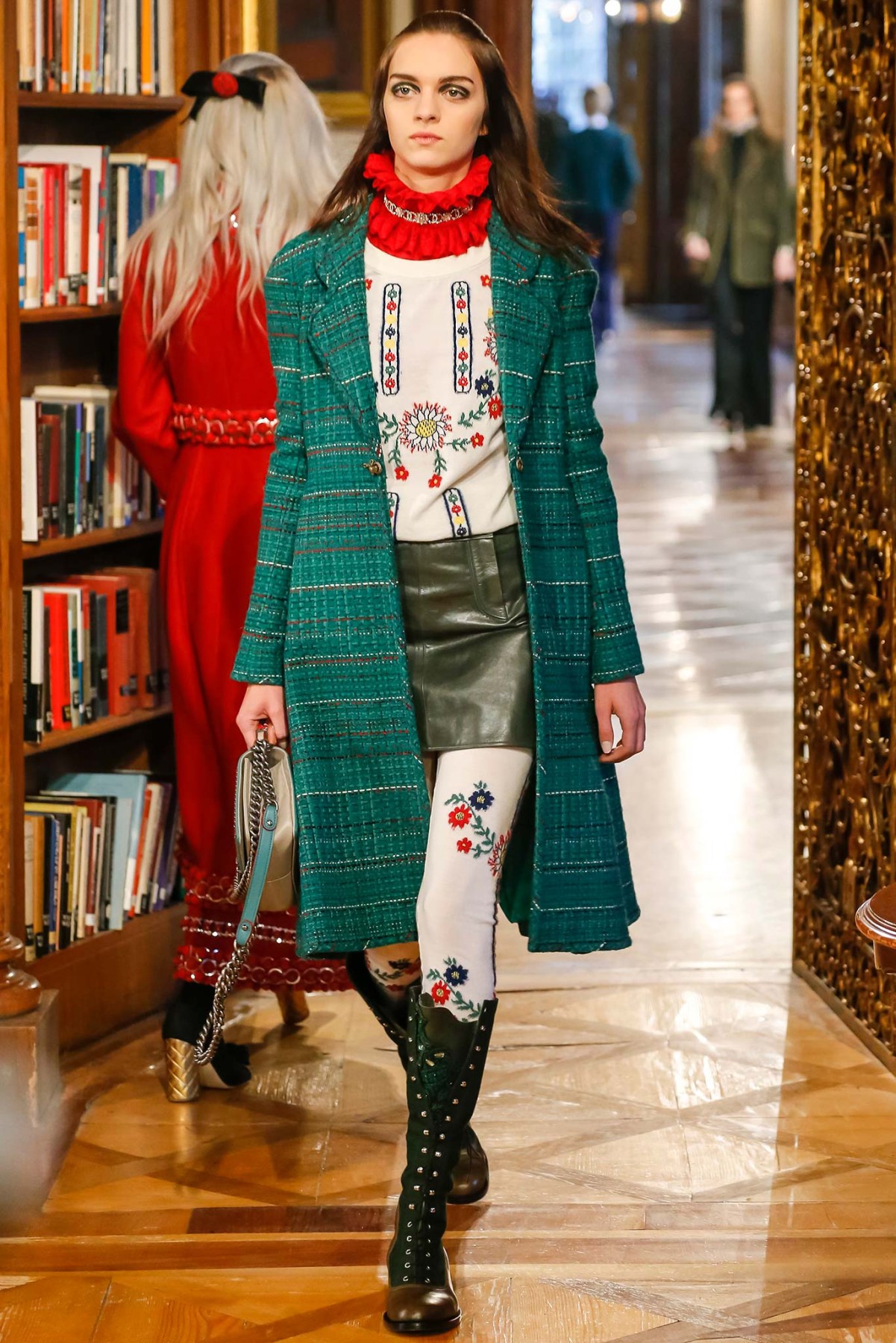 desfile-justcavalli-prefall2015-14
