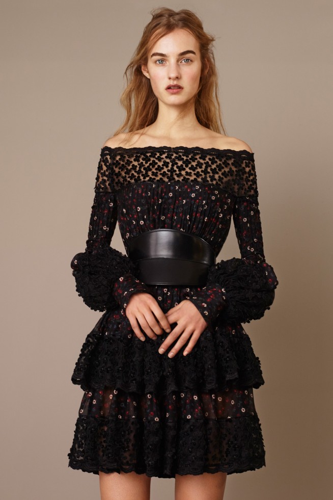 Alexander McQueen 16