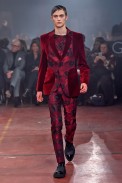 Alexander McQueen
London Menswear Fall Winter 2015 January 2015
