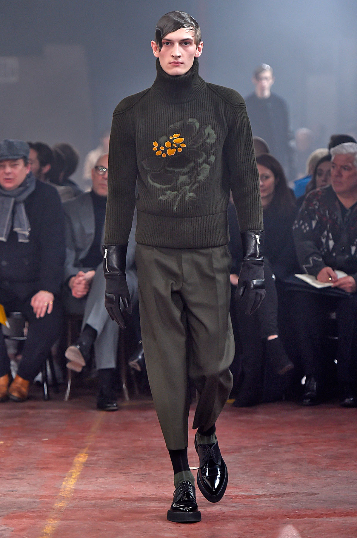 Alexander McQueen
London Menswear Fall Winter 2015 January 2015