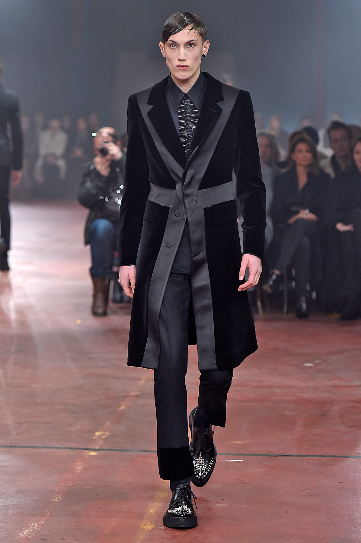 Alexander McQueen
London Menswear Fall Winter 2015 January 2015