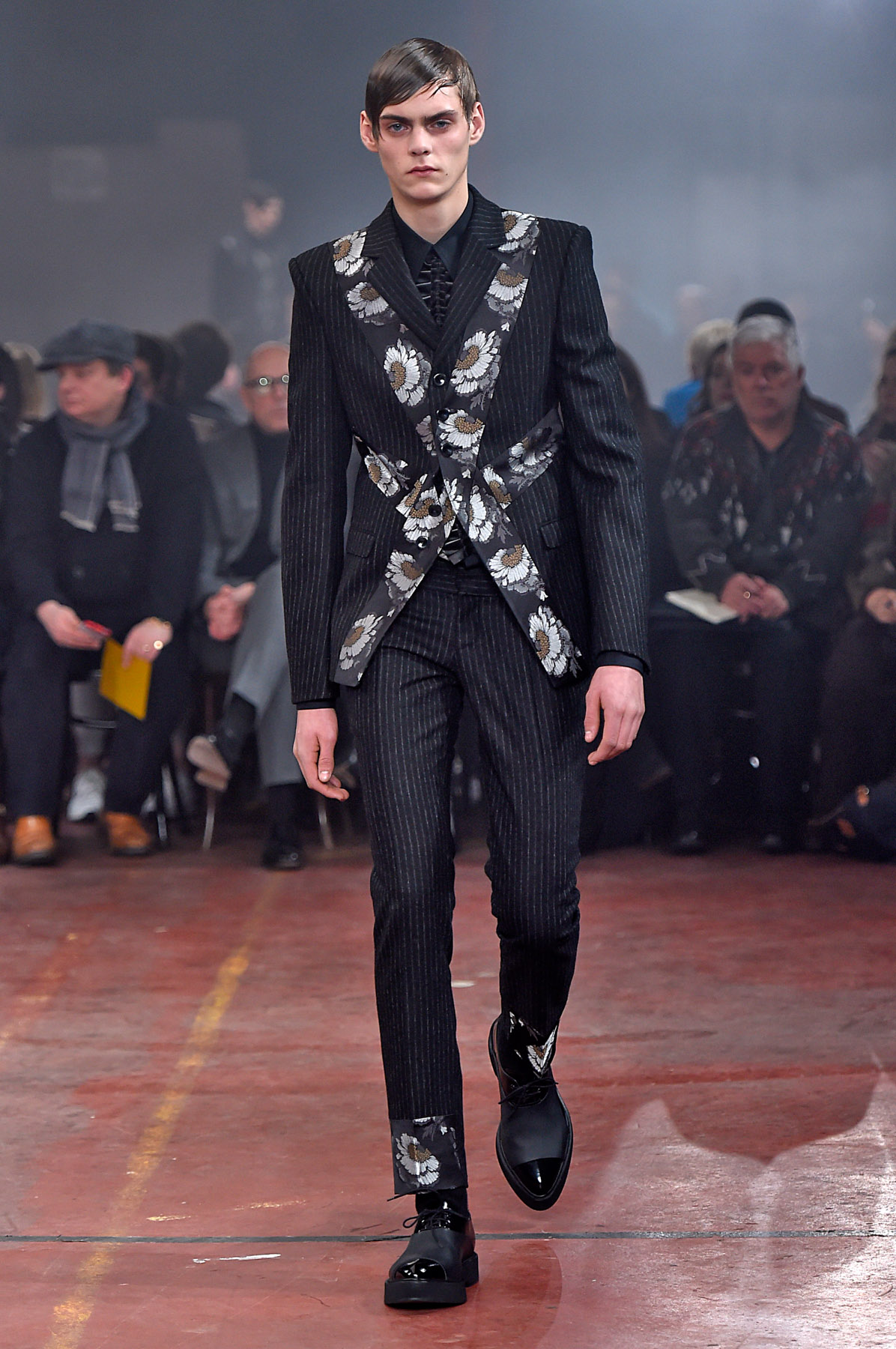 Alexander McQueen
London Menswear Fall Winter 2015 January 2015