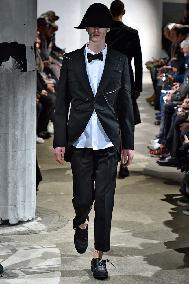 CommesdesGarcons-inverno2016-ParisMen-33