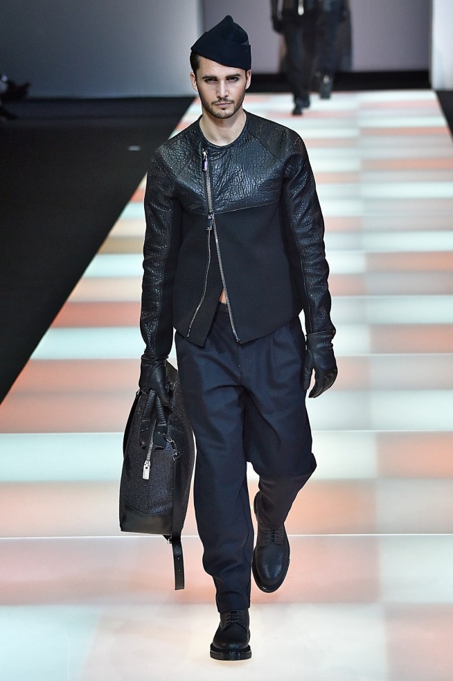 Emporio Armani
Milan Menswear Fall Winter 2015 January 2015