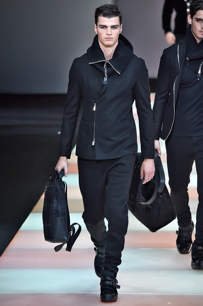 Emporio Armani
Milan Menswear Fall Winter 2015 January 2015