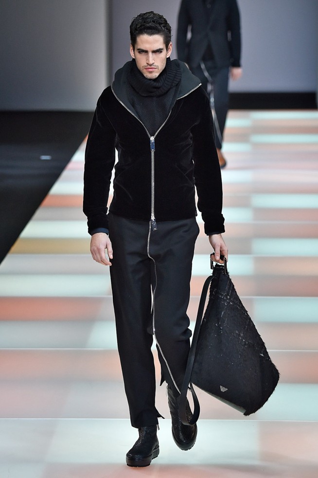 Emporio Armani
Milan Menswear Fall Winter 2015 January 2015