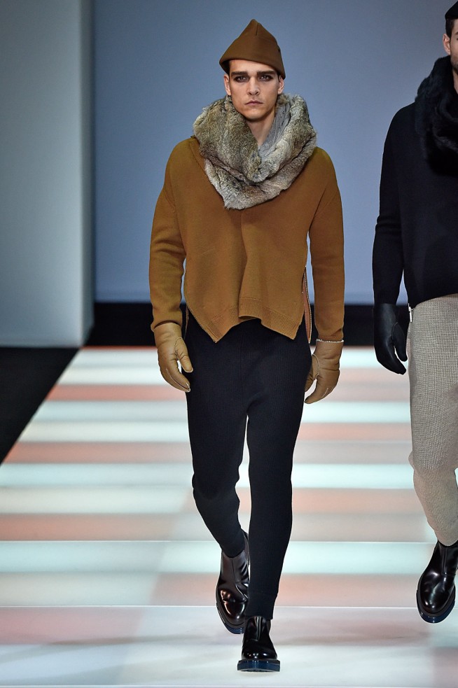 Emporio Armani
Milan Menswear Fall Winter 2015 January 2015