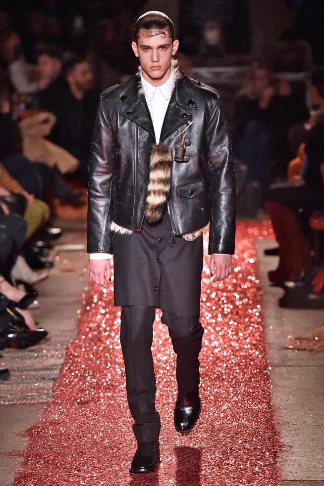 Givenchy-inverno2016-ParisMen-12