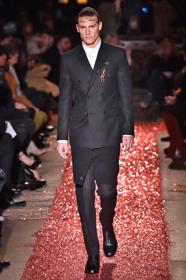 Givenchy-inverno2016-ParisMen-14
