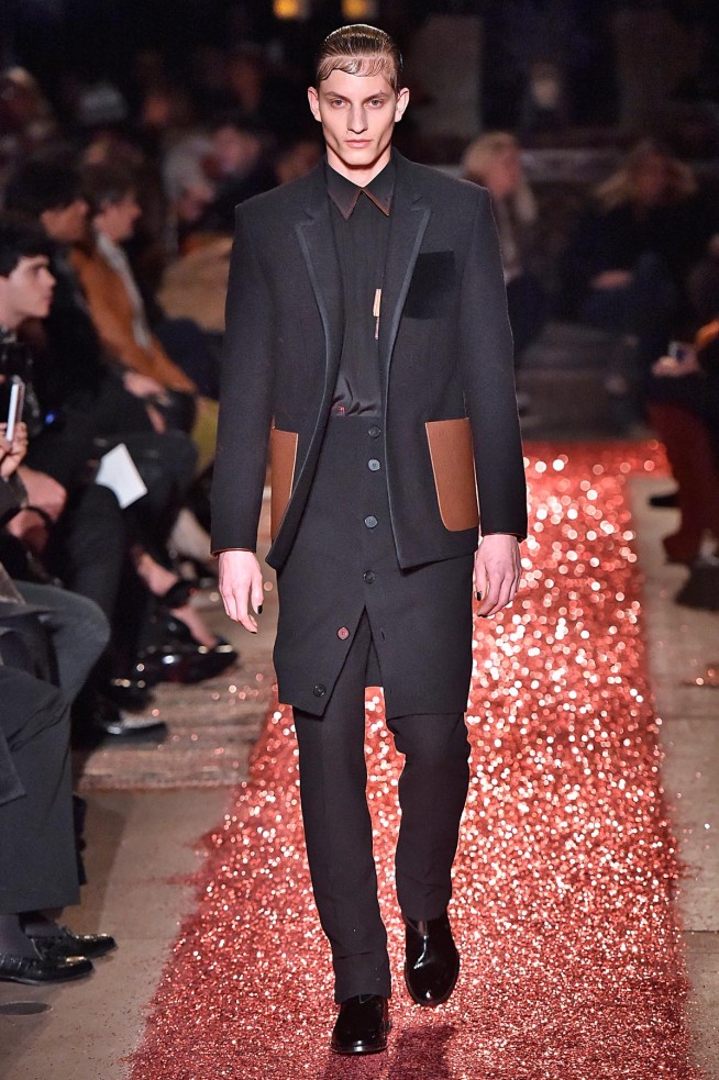 Givenchy-inverno2016-ParisMen-30