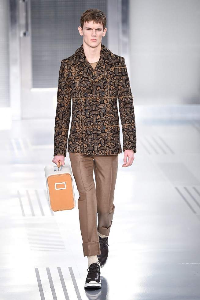 LouisVuitton-inverno2016-ParisMen-14