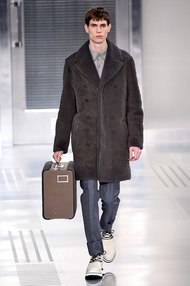 LouisVuitton-inverno2016-ParisMen-21