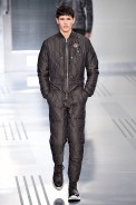 LouisVuitton-inverno2016-ParisMen-25