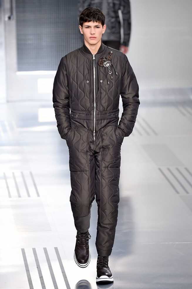 LouisVuitton-inverno2016-ParisMen-25