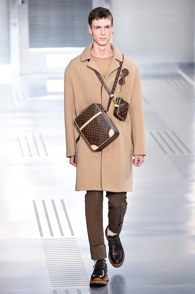 LouisVuitton-inverno2016-ParisMen-8