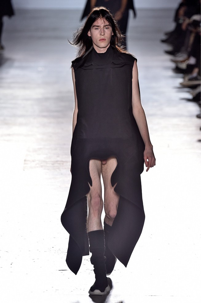 RickOwens-inverno2016-ParisMen-17