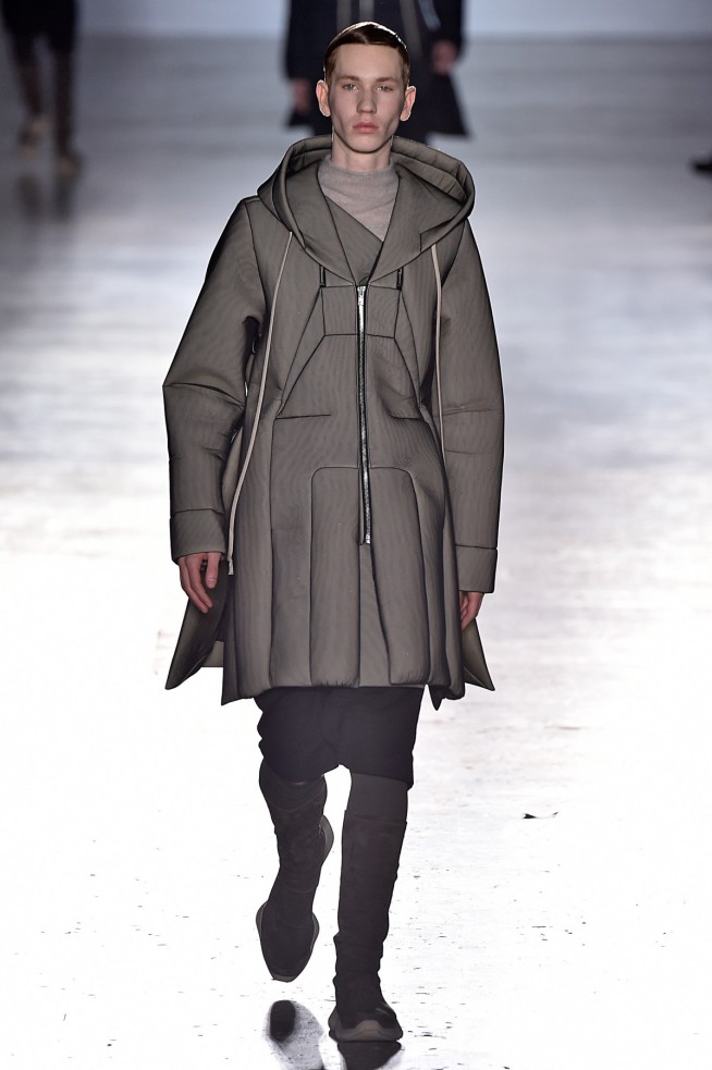 RickOwens-inverno2016-ParisMen-39